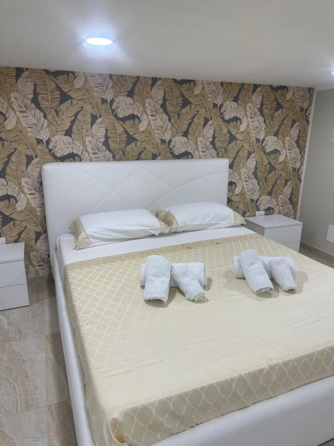 Bed and Breakfast A.D.M Napoli Esterno foto